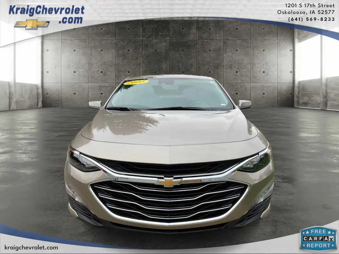 2023 Chevrolet Malibu 1LT photo 2