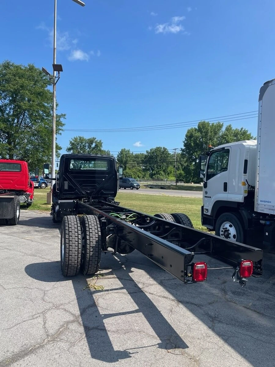 2025 International MV in Syracuse, NY — photo 4