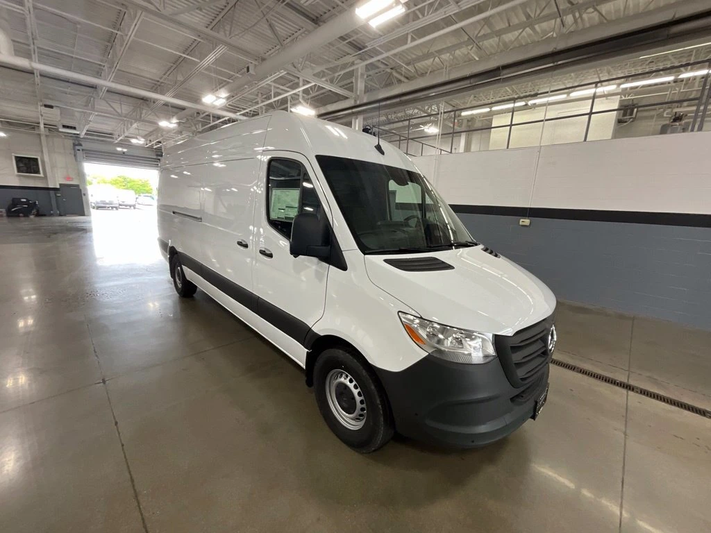 2026 Mercedes-Benz Sprinter Cargo Van Base - Photo 7