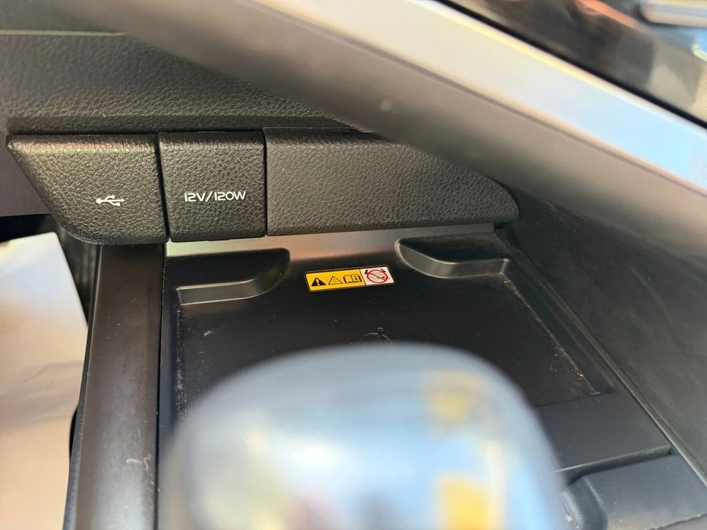 2023 Toyota Camry XLE - Photo 24