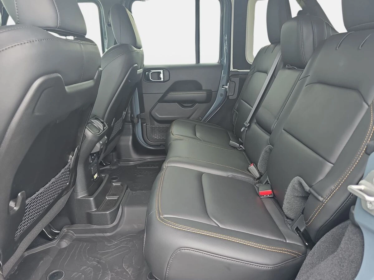 2025 Jeep Wrangler 4-Door Rubicon 392 Final Edition - Photo 13