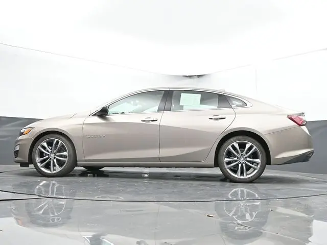 2024 Chevrolet Malibu Premier 2LT photo 41