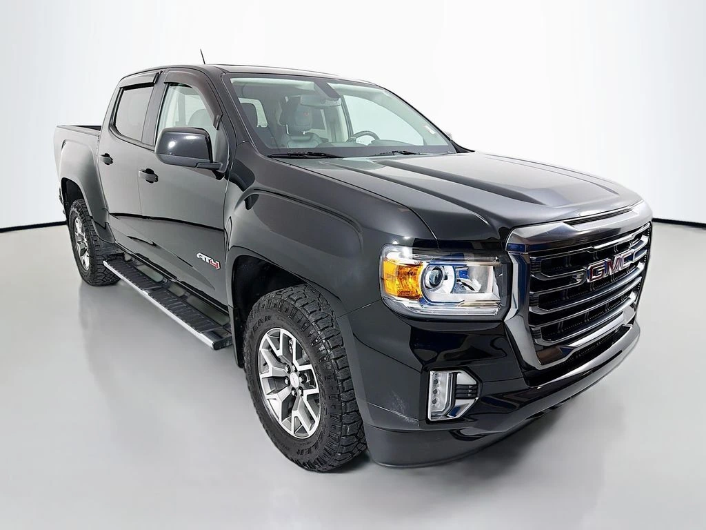 2022 GMC Canyon 4WD AT4 Crew Cab Short Box (Cloth)'s photo