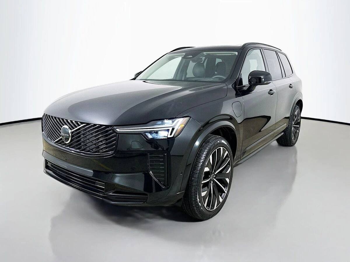 2026 Volvo XC90 Plug-In Hybrid