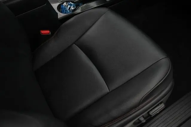 2018 Toyota 4Runner TRD Off-Road photo 14