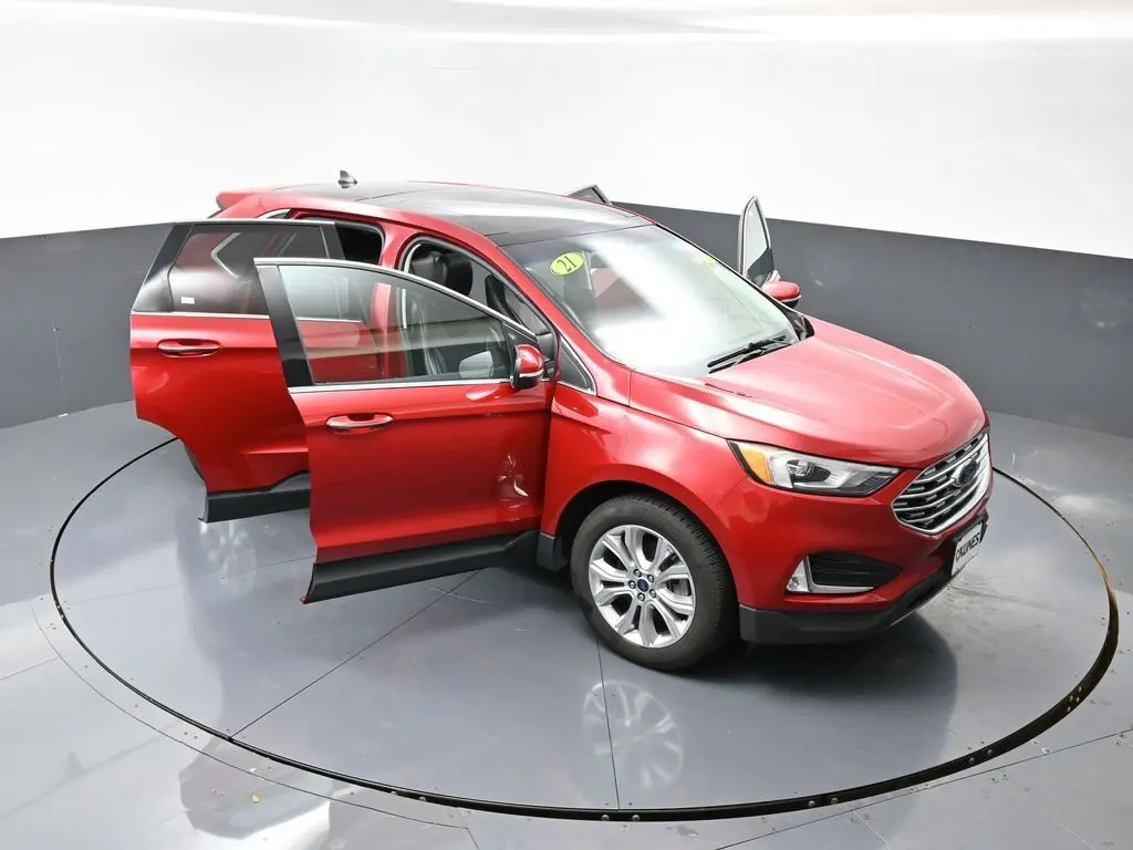 2021 Ford Edge Titanium photo 52