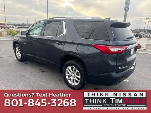 2018 Chevrolet Traverse Cloth 1LT photo 3