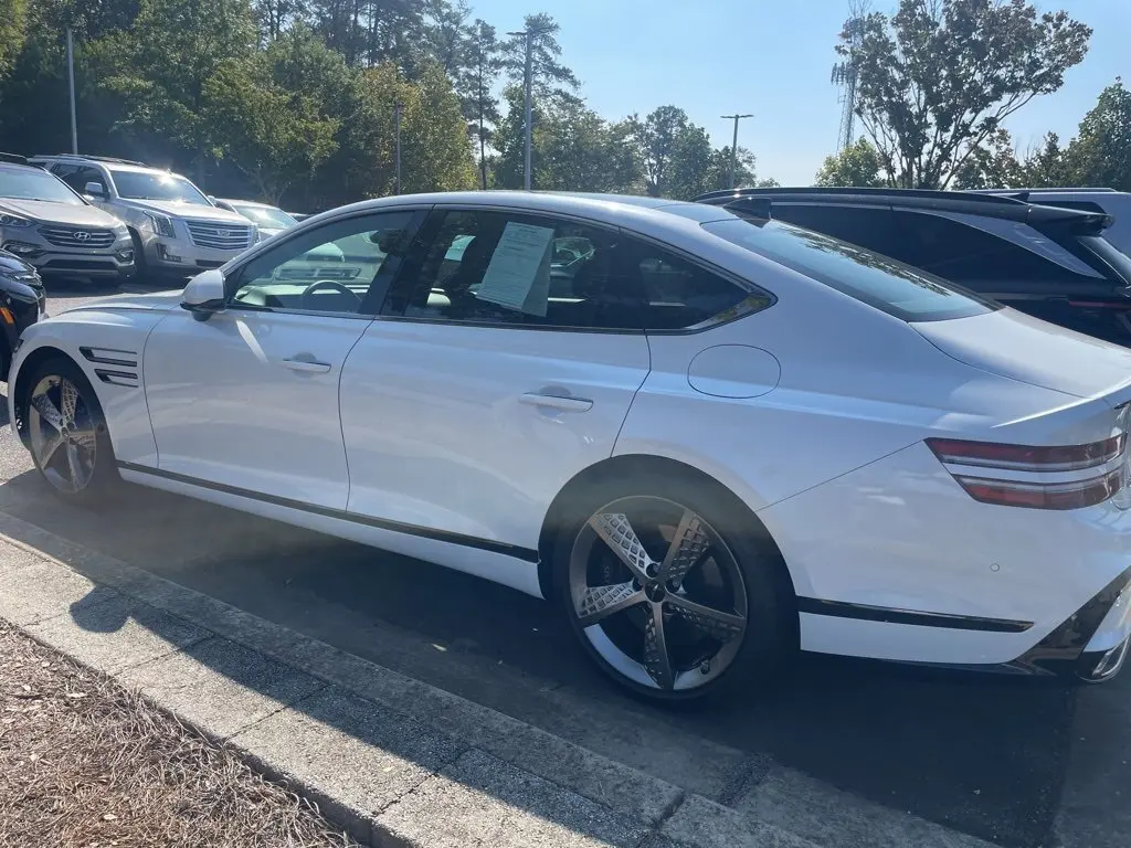 2025 Genesis G80 3.5T AWD Sport Prestige photo 3