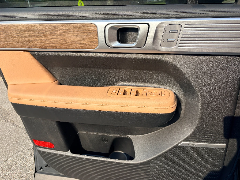 2026 Hyundai Santa Fe Calligraphy - Photo 14