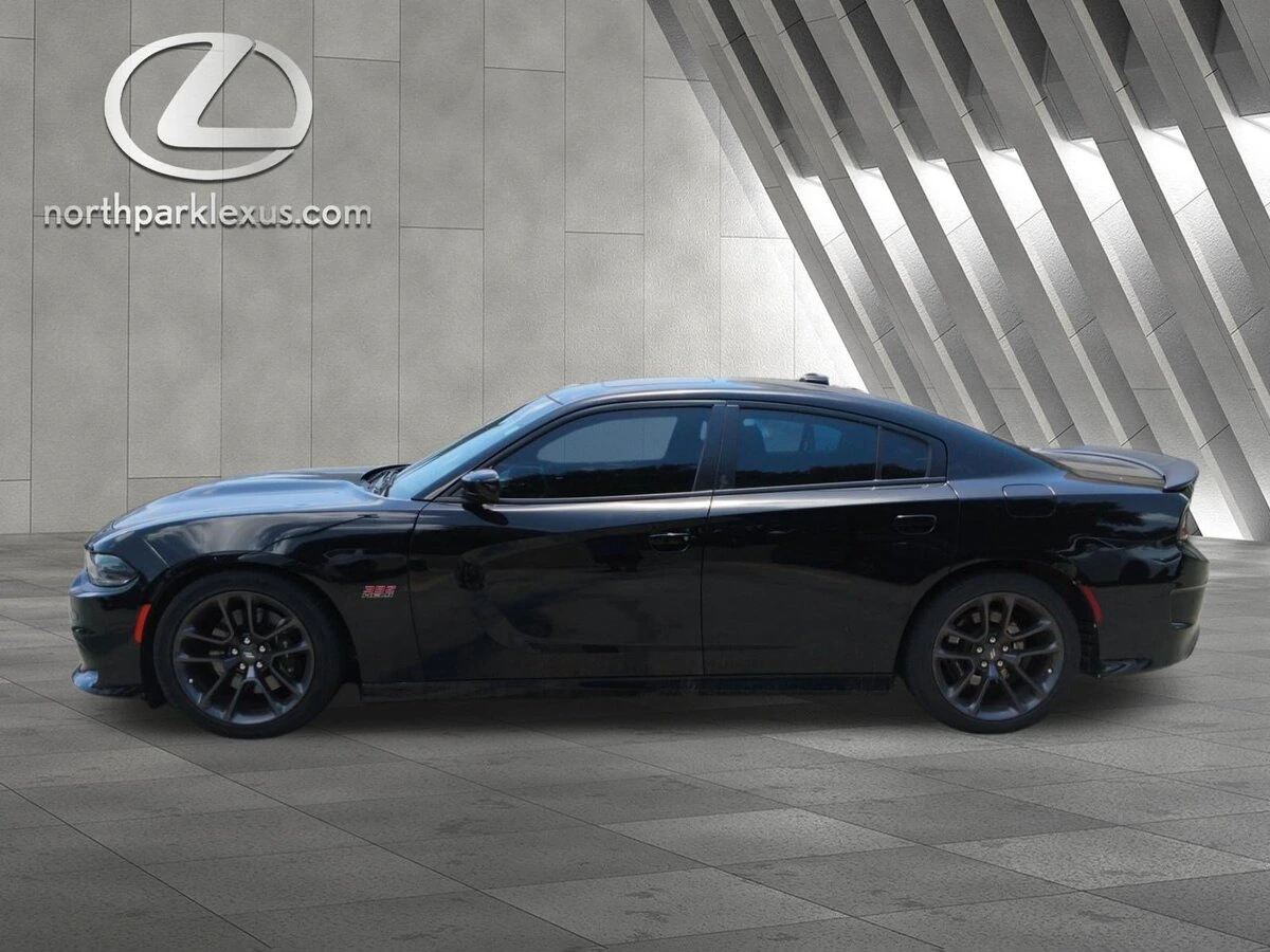 2020 Dodge Charger Scat Pack's photo