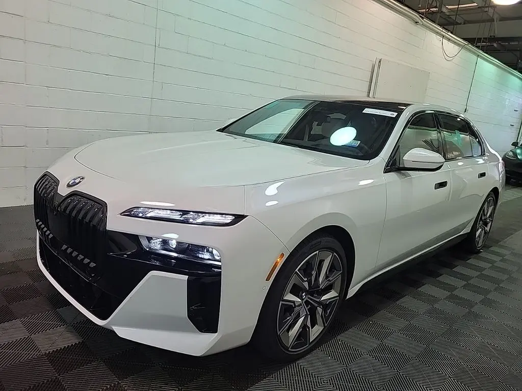 2023 Bmw 760i xDrive photo 3