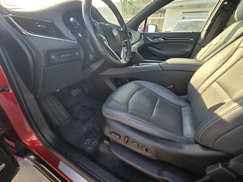 2024 Buick Enclave Premium photo 8