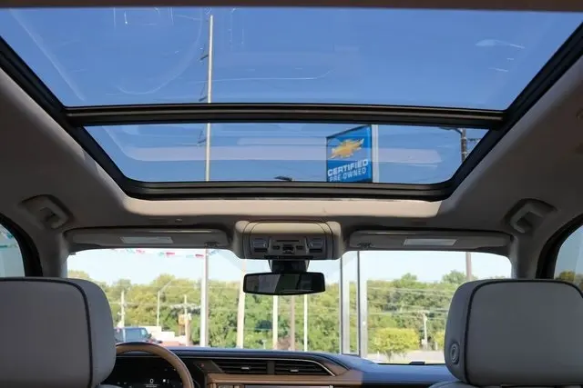2022 Gmc Yukon Denali photo 8