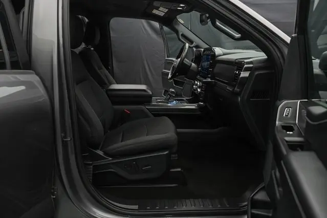 2022 Ford F-150 XLT photo 14