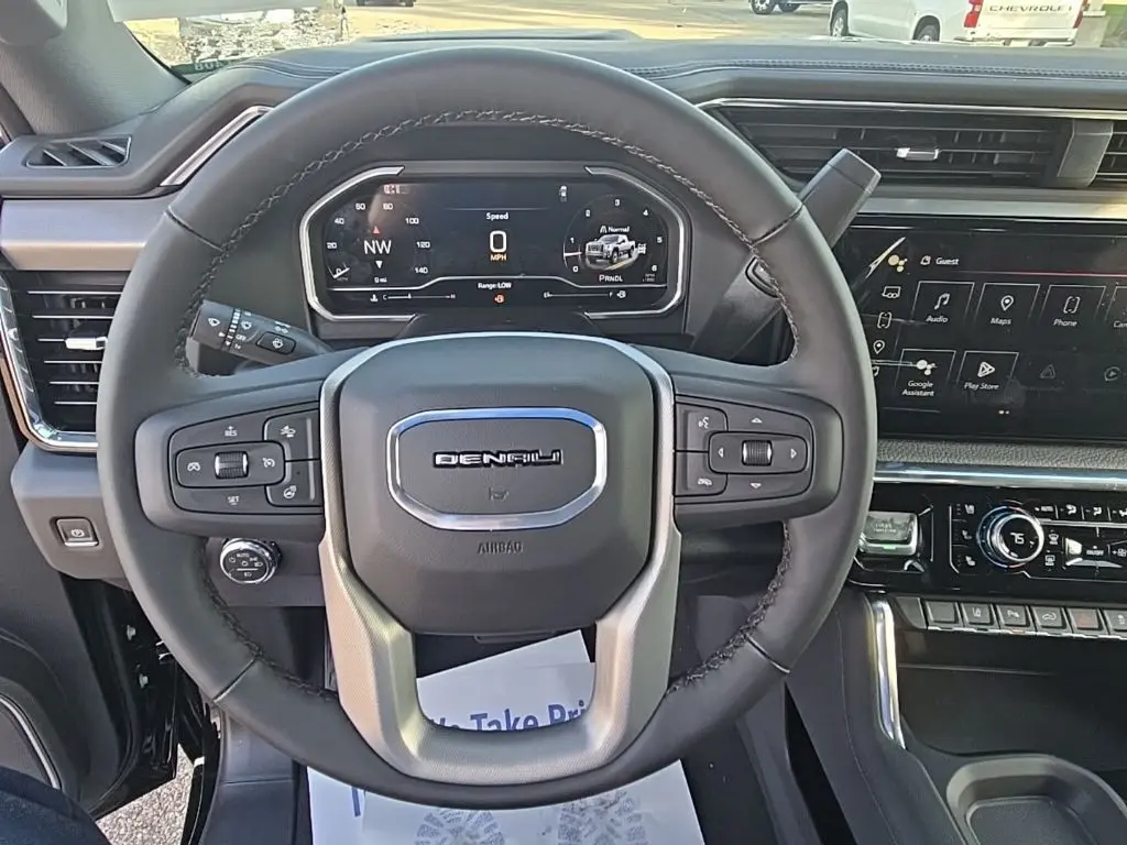 2025 Gmc Sierra HD Denali photo 8