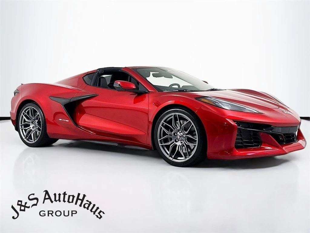 2024 Chevrolet Corvette Z06 Coupe 1LZ's photo