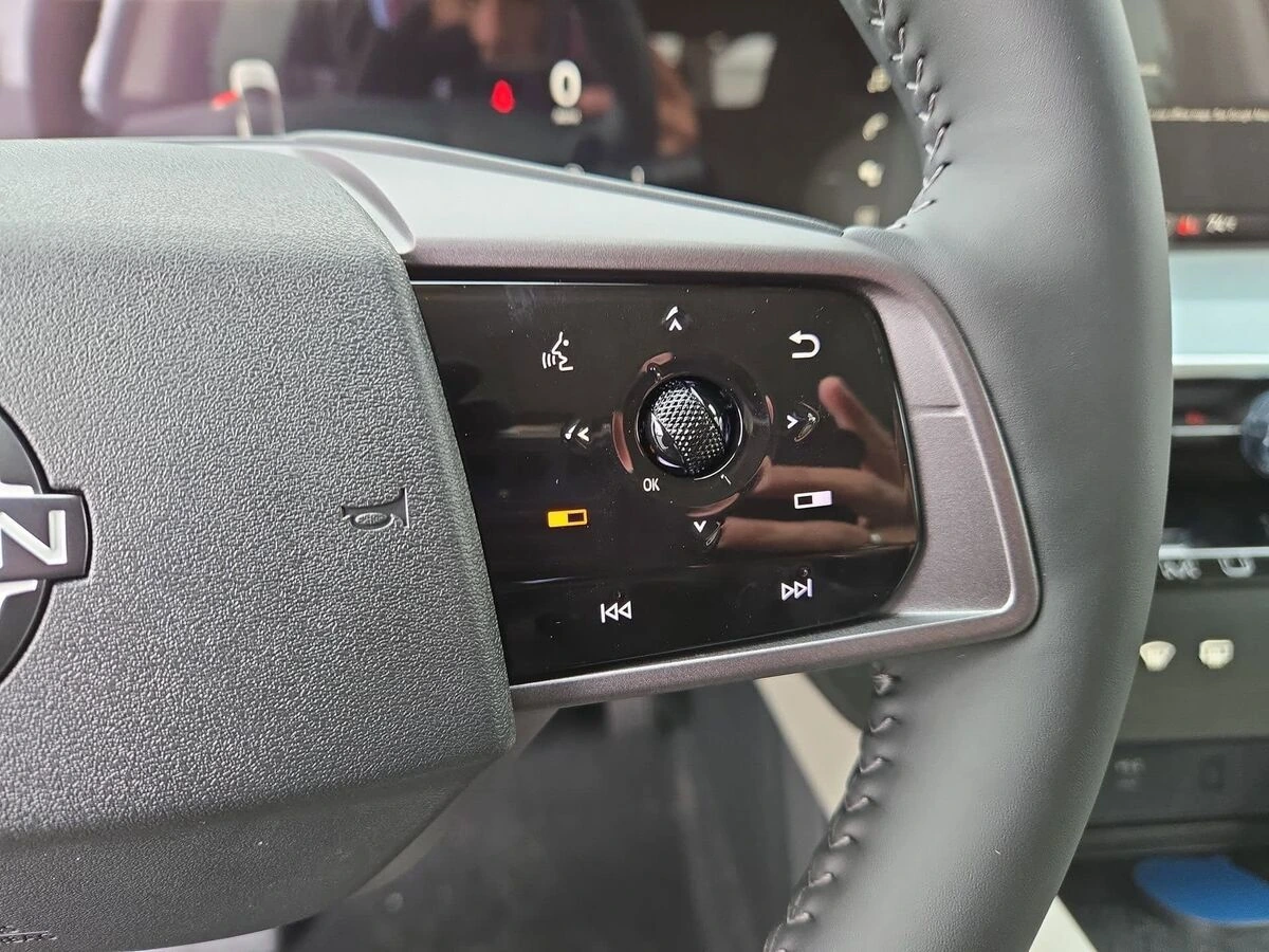 2026 Nissan Murano SL - Photo 16
