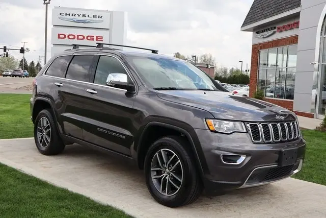 Used 2017 Jeep Grand Cherokee Limited with VIN 1C4RJFBG7HC808180 for sale in Aurora, OH