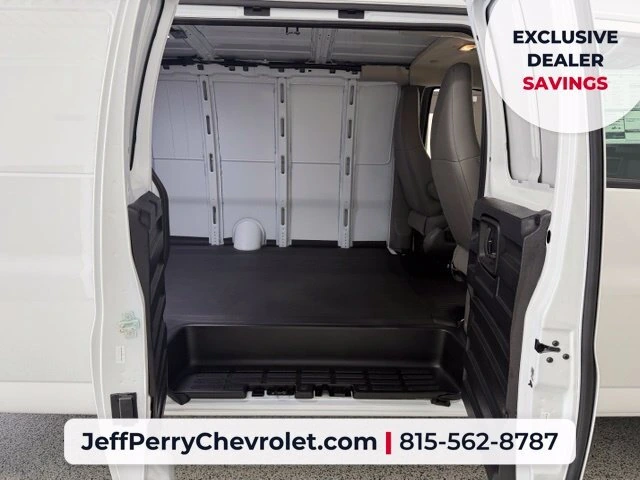2026 Chevrolet Express Cargo Work Van - Photo 22