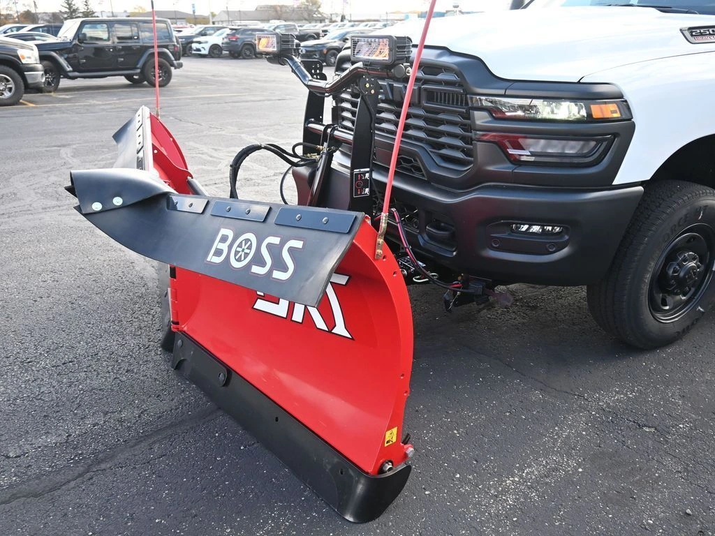 2025 RAM 2500 Tradesman - Photo 12