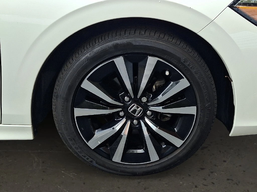 2024 Honda Civic EX - Photo 10