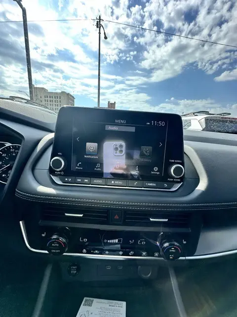 2026 Nissan Rogue SV photo 10