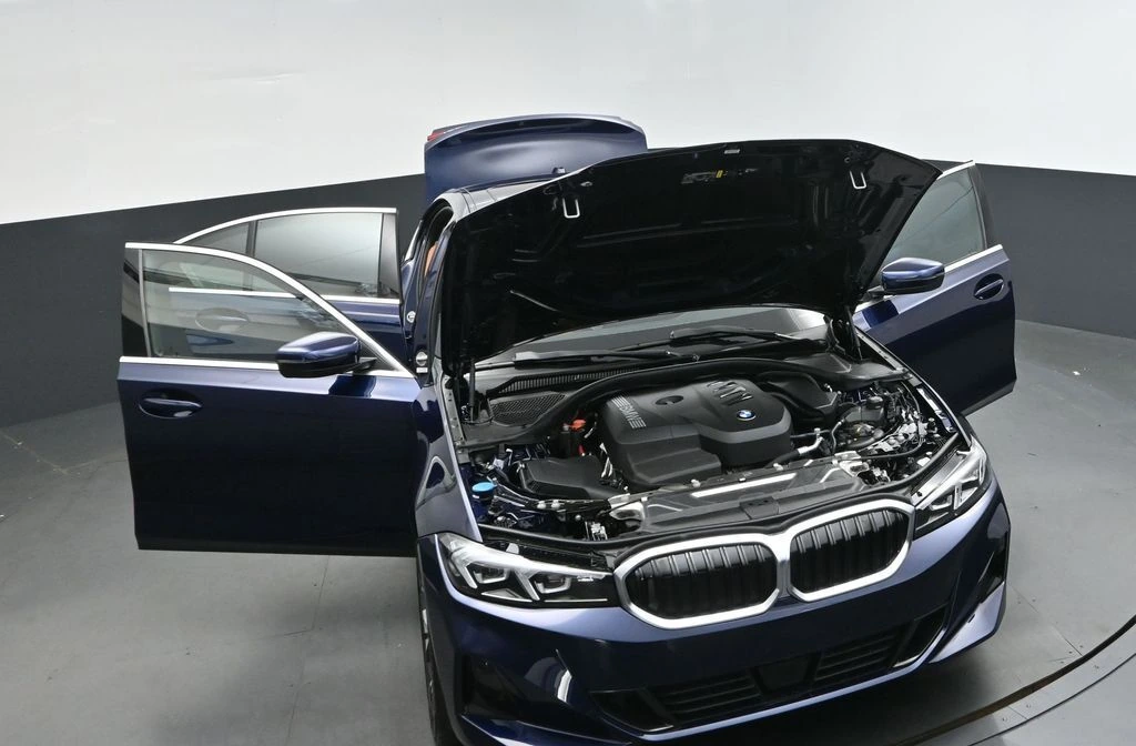 2026 BMW 3 Series 330i - Photo 52