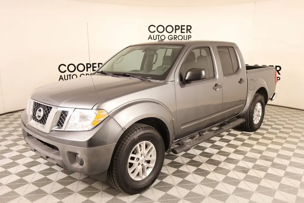 2016 Nissan Frontier SV photo 7