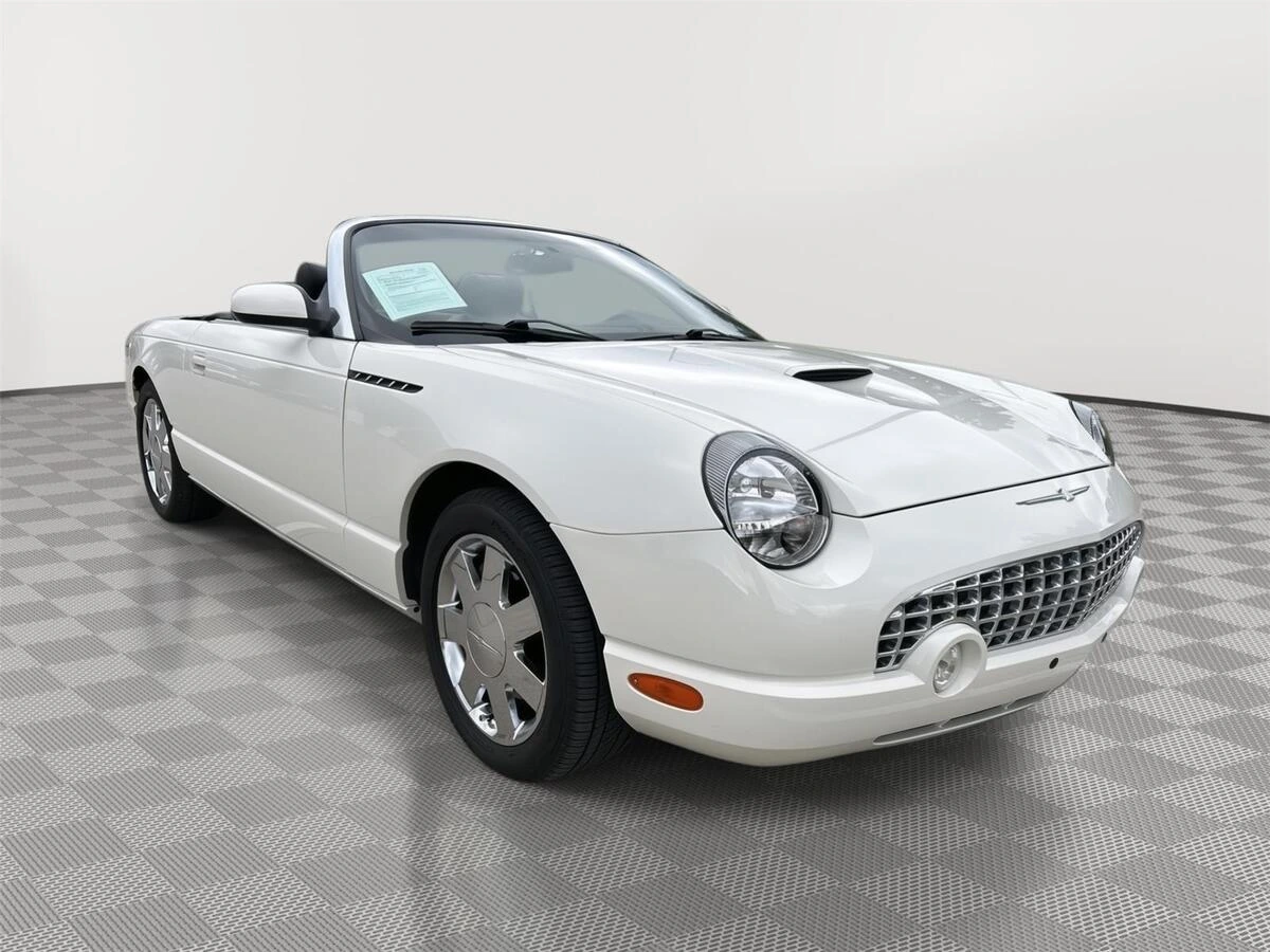 2002 Ford Thunderbird