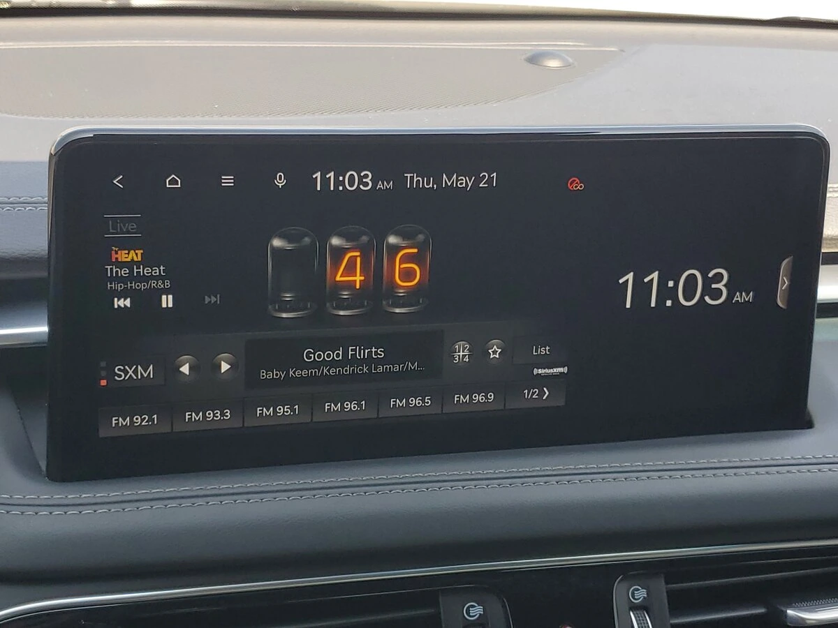 2022 GENESIS G70 Standard - Photo 30