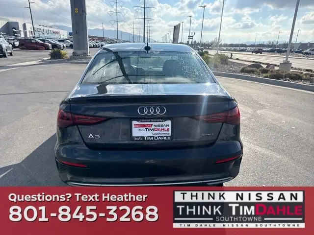 2022 Audi A3 40 Premium Quattro photo 3
