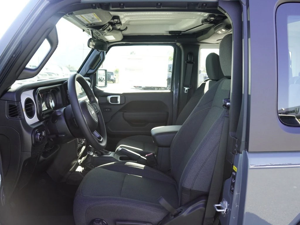 2026 Jeep Wrangler 2-Door Sport - Photo 18