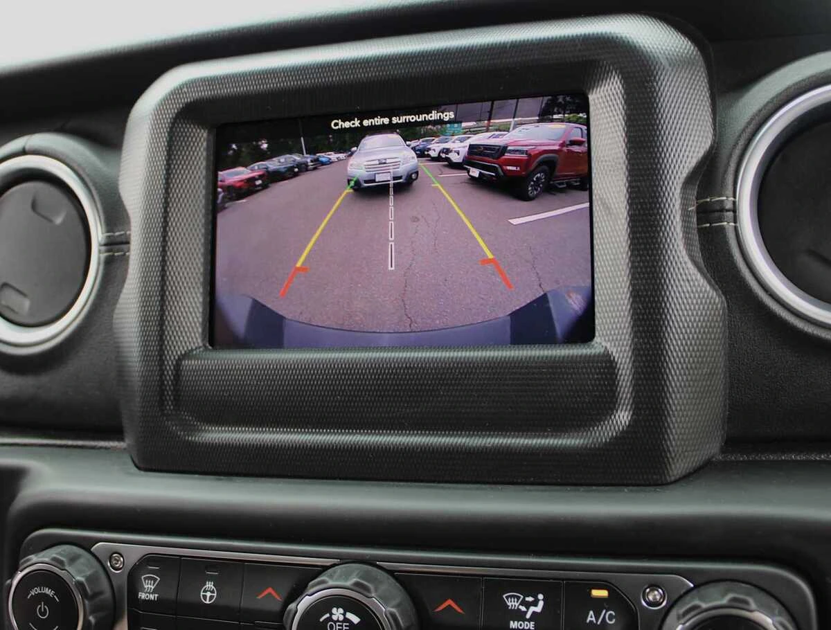 2018 Jeep All-New Wrangler Unlimited Sahara - Photo 30