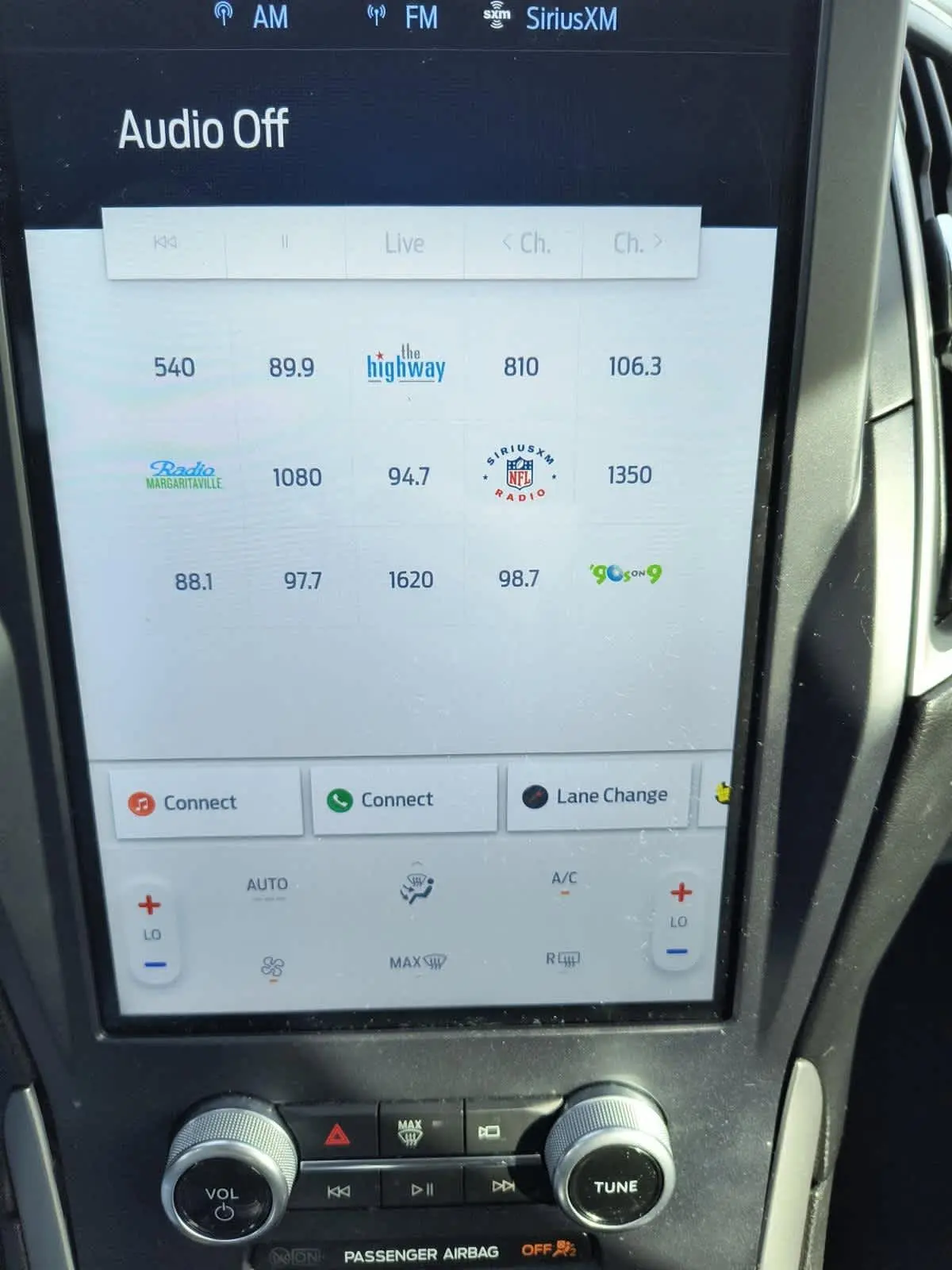 2022 Ford Edge SE photo 18