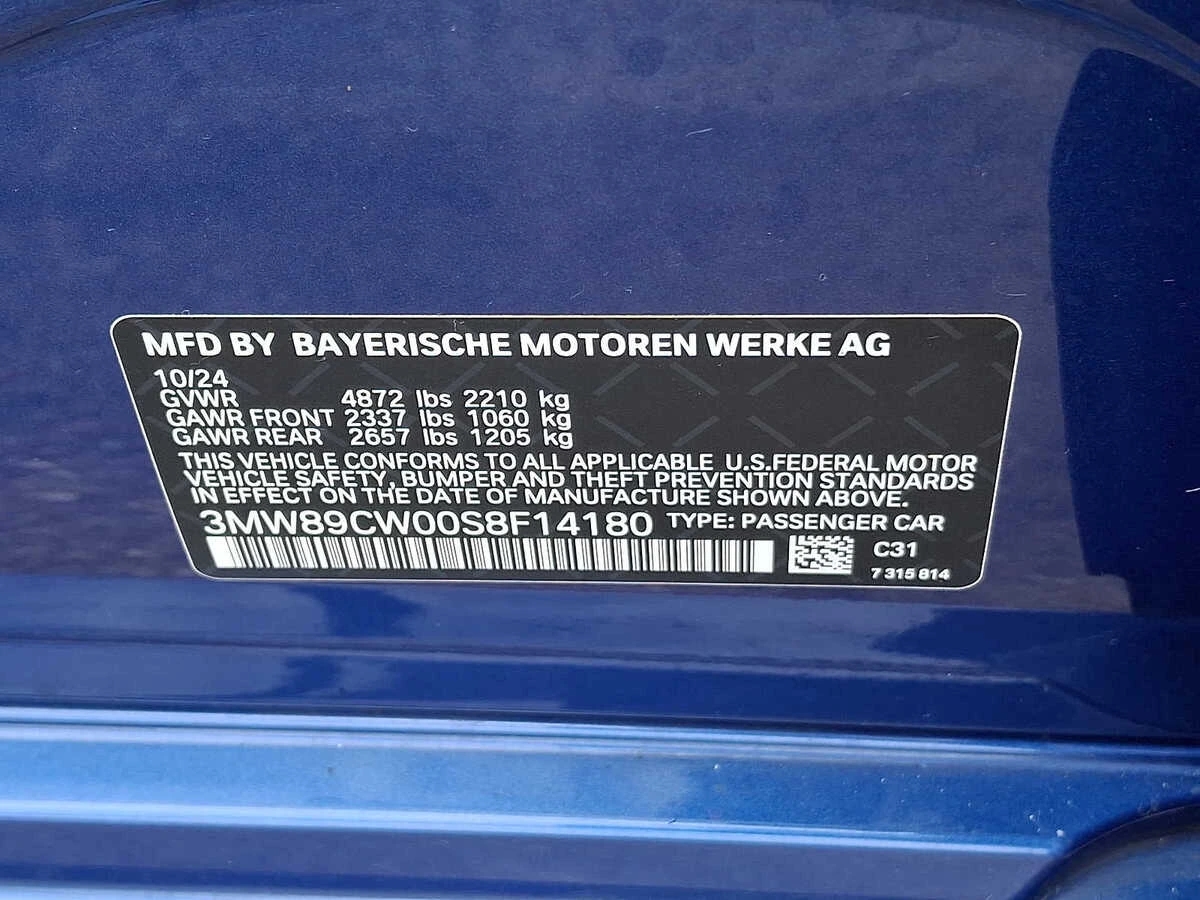 2025 BMW 3 Series 330i - Photo 25