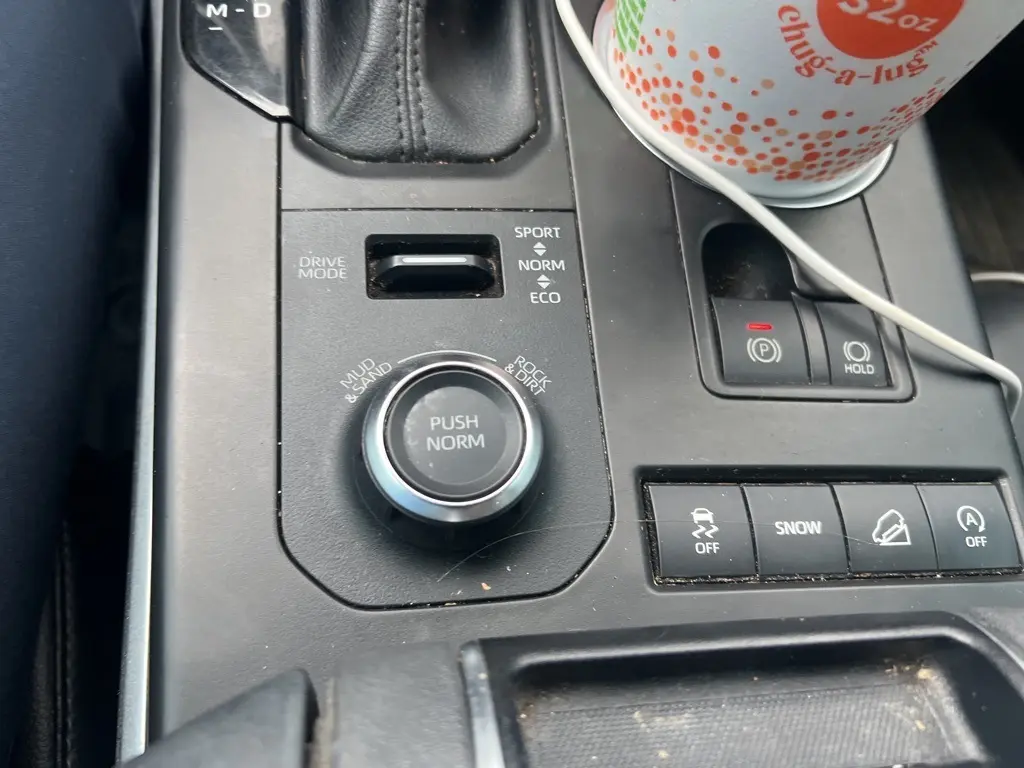 2021 Toyota Highlander XSE photo 20
