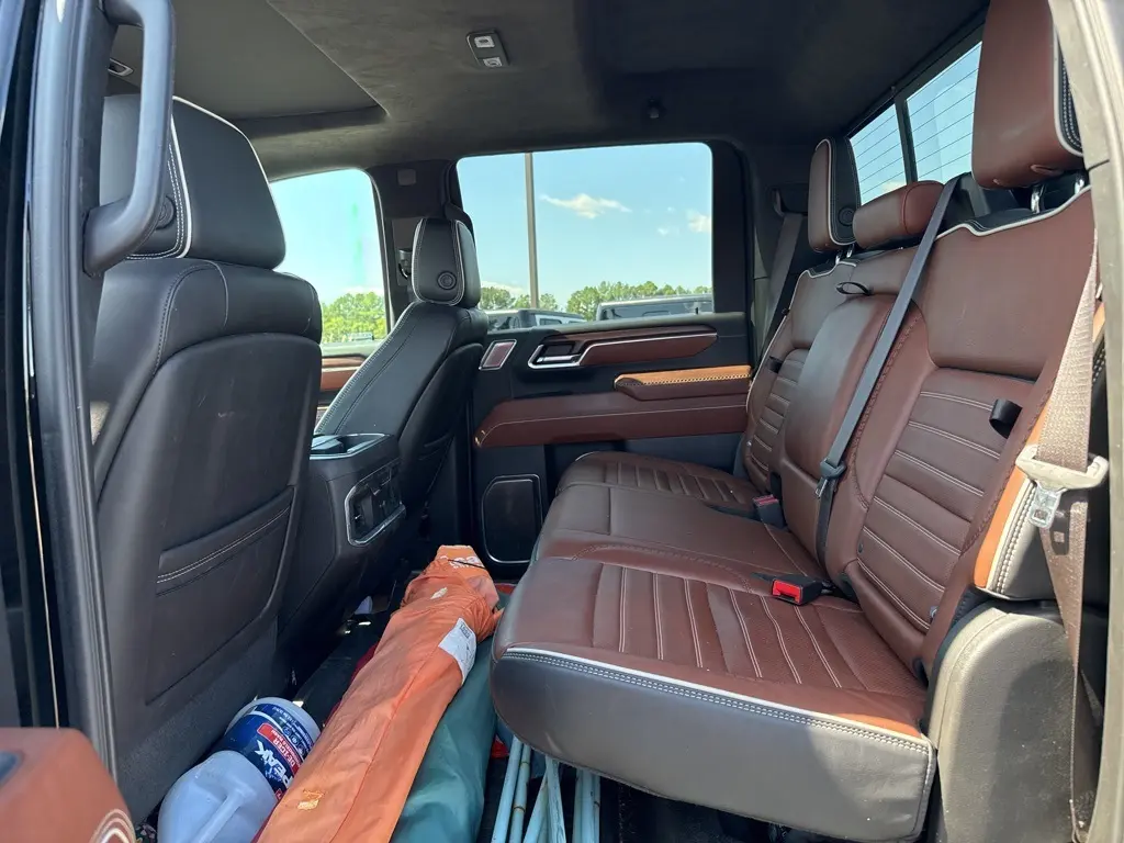 2024 Gmc Sierra HD Denali Ultimate photo 11
