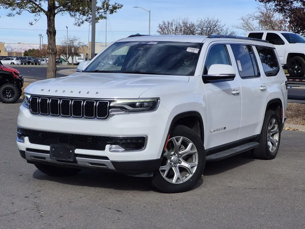 2022 Jeep Wagoneer