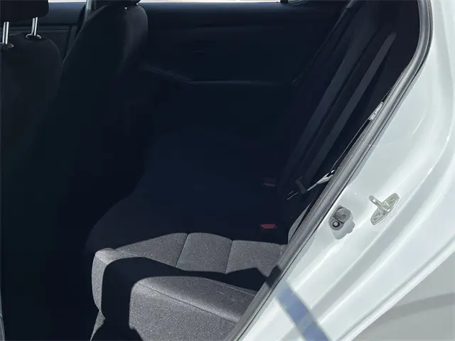 2025 Nissan Sentra S photo 16