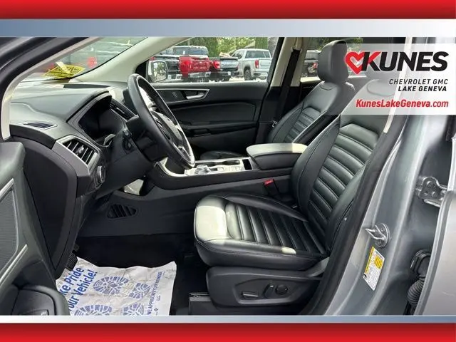 2024 Ford Edge SEL photo 9