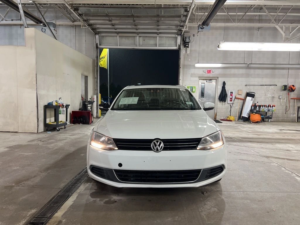 Used 2014 Volkswagen Jetta SE with VIN 3VWD17AJXEM322385 for sale in Milwaukee, WI