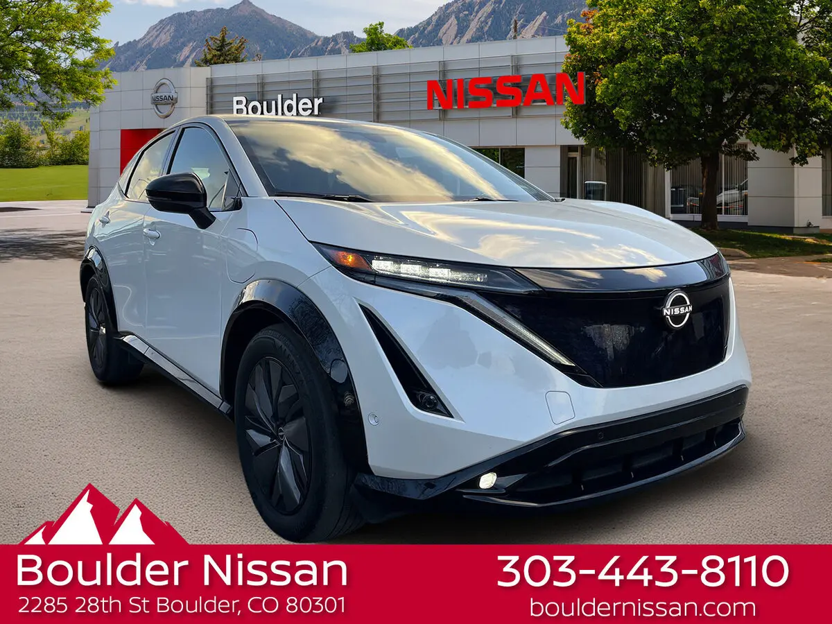 2024 Nissan ARIYA Platinum+'s photo
