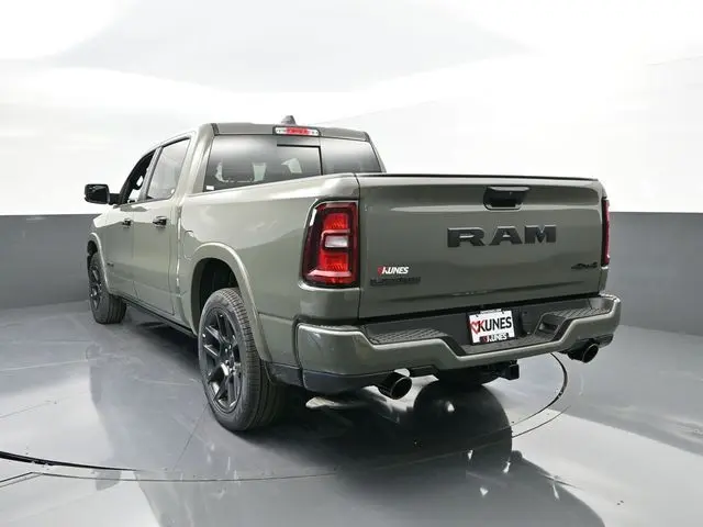 2026 Ram 1500 Laramie photo 3