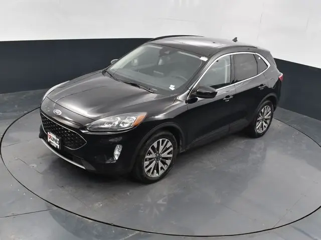 2022 Ford Escape Titanium photo 21