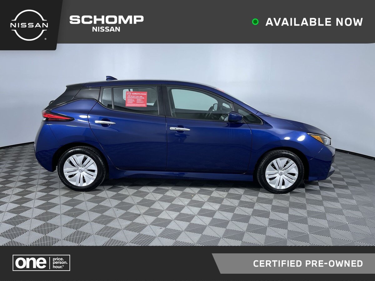 2025 Nissan LEAF S