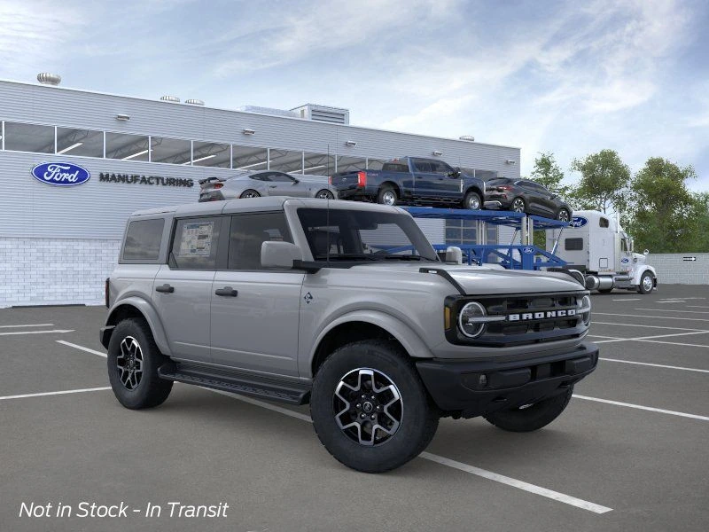 2026 Ford Bronco Outer Banks 4x4's photo