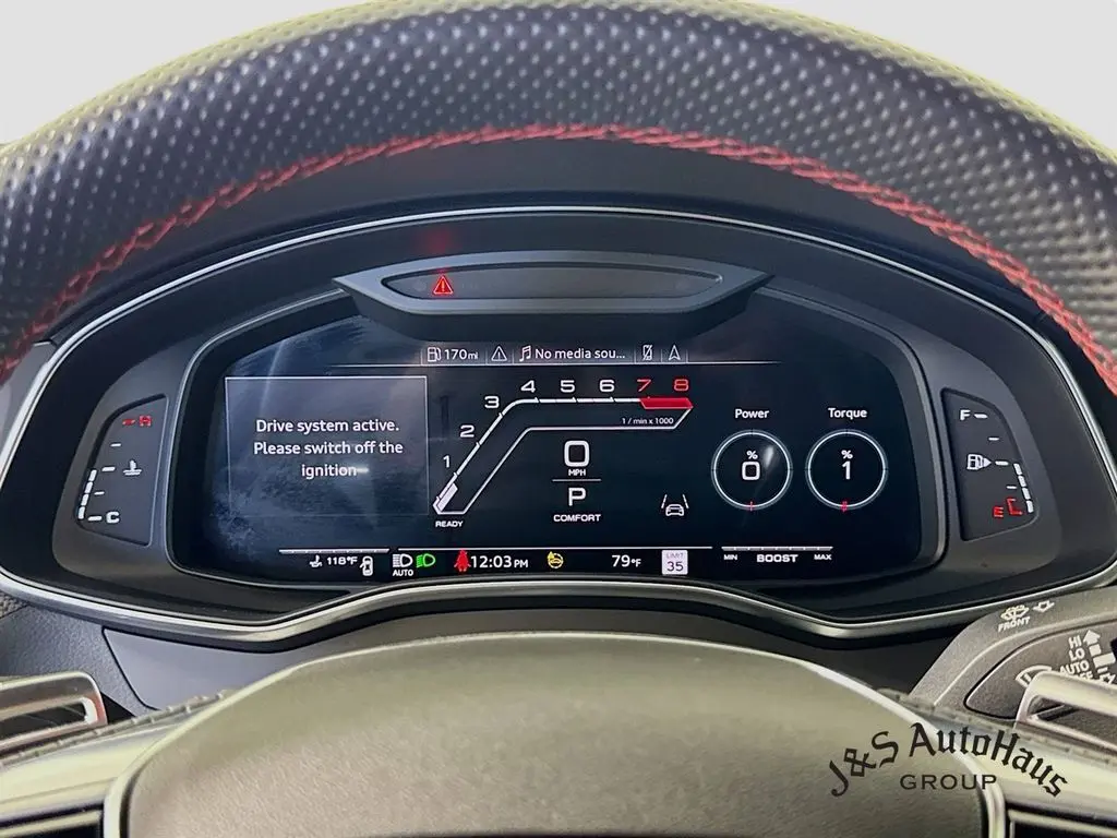 2022 Audi RS 6 Avant Base photo 15