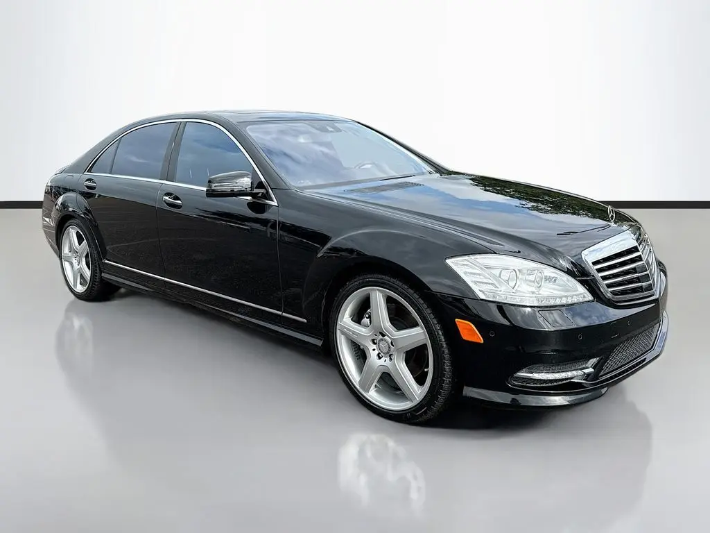 2013 Mercedes-Benz S-Class S550
