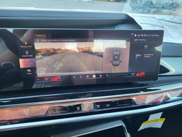 2026 BMW 7 Series 750e - Photo 22