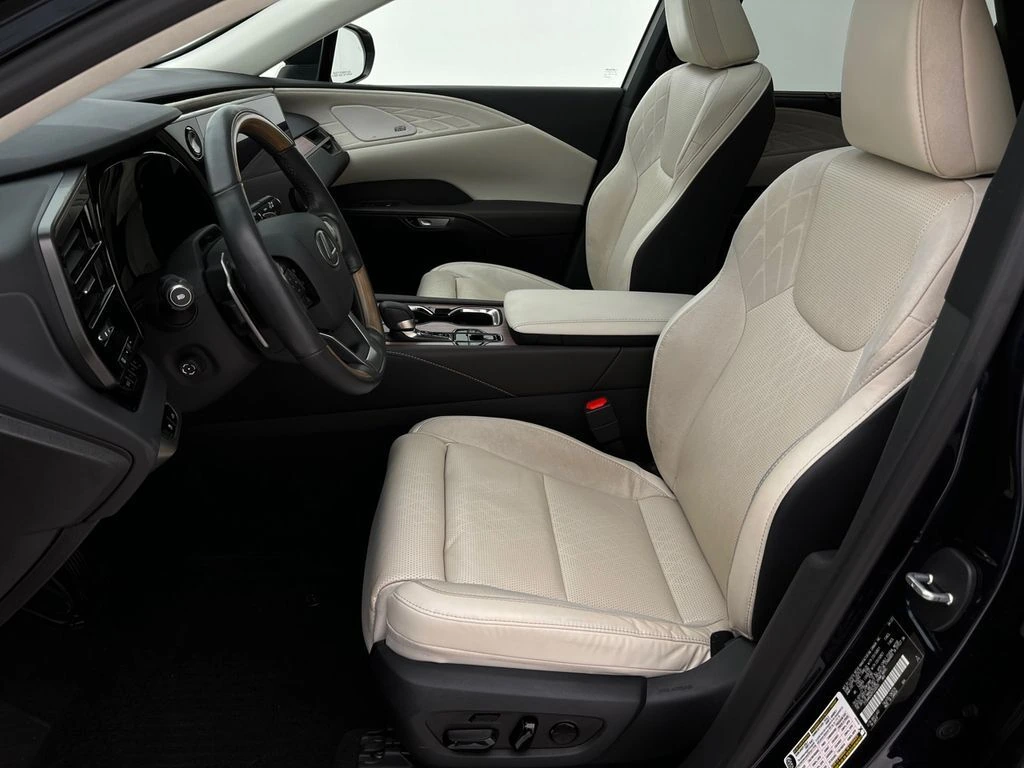 2023 Lexus RX 350 - Photo 15